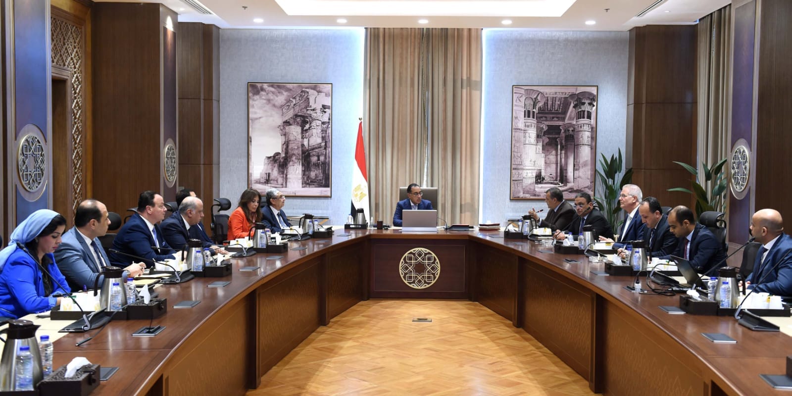 جانب من اجتماع مجلس الوزراء