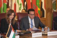 الدكتور خالد عبدالغفار وزير الصحة