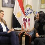 الدكتورة مايا مرسي مع سوفيرة نيوزيلندا