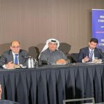 السفير أحمد حافظ خلال الجلسة