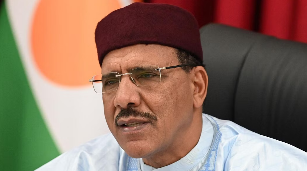 رئيس النيجر المخلوع محمد بازوم