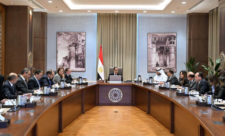 اجتماع رئيس الوزراء مع الجانب الإماراتي