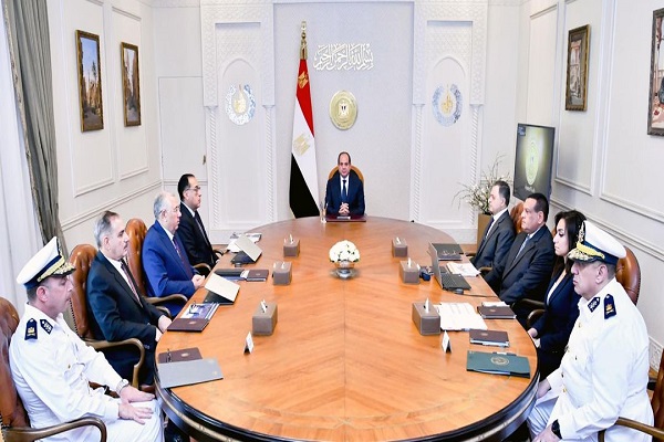 الرئيس السيسي مع رئيس الوزراء