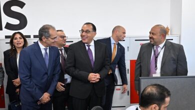 رئيس الوزراء يتفقد شركة فودافون للحلول الذكية