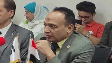 طارق درويش رئيس حزب الأحرار الاشتراكيين