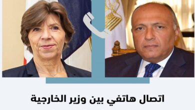 وزير الخارجية مع نظيرته الفرنسية
