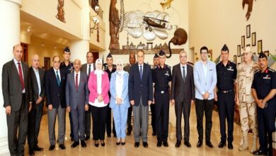 وفد محافظة الشرقية وجامعة الزقازيق في الكلية الجوية