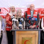 السفيرة هيفاء أبو غزالة خلال تدشين القافلة