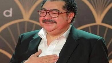 الفنان طارق عبد العزيز