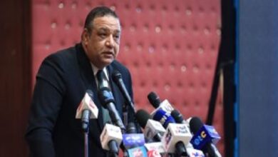 النائب محمد عزمي
