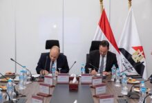 جانب من توقيع مذكرة التفاهم