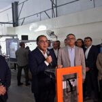 جانب من جولة رئيس الوزراء