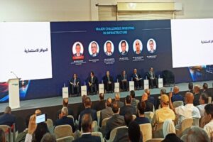 جلسة التحديات الكبرى للاستثمار في البنية التحتية