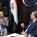 رئيس البورصة مع رئيس الهيئة العامة للاستثمار