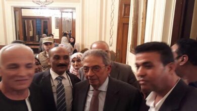 على هامش اجتماعات لجنة الدستور