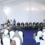 وزير النقل مع أهالي كفر العلو