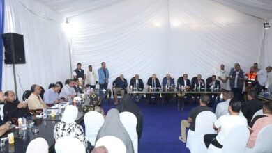 وزير النقل مع أهالي كفر العلو