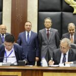 جانب من توقيع الاتفاقية