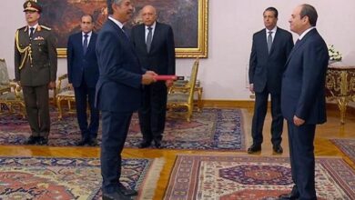 سفير اليمن يقدم أوراق اعتماده للرئيس السيسي