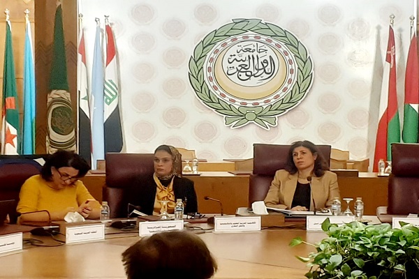 وزير مفوض ندى العجيزي