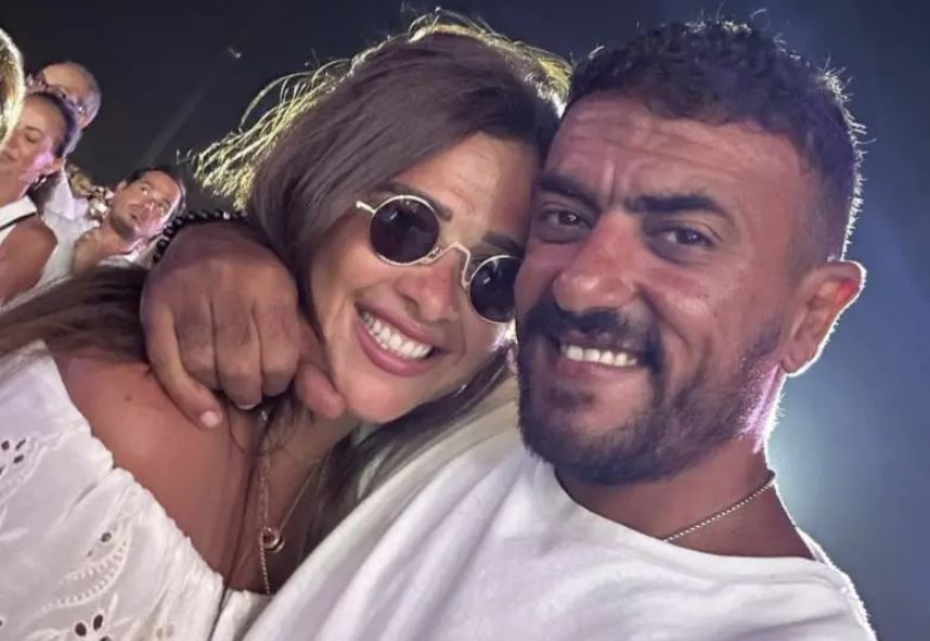 ياسمين عبد العزيز وأحمد العوضي