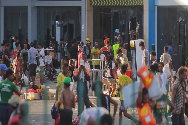 أعمال شغب في بابوا غينيا الجديدة