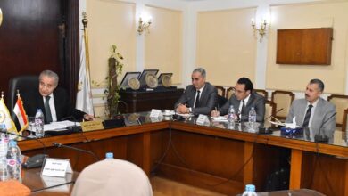 اجتماع وزير التموين خلال اجتماع متابعة الأسعار