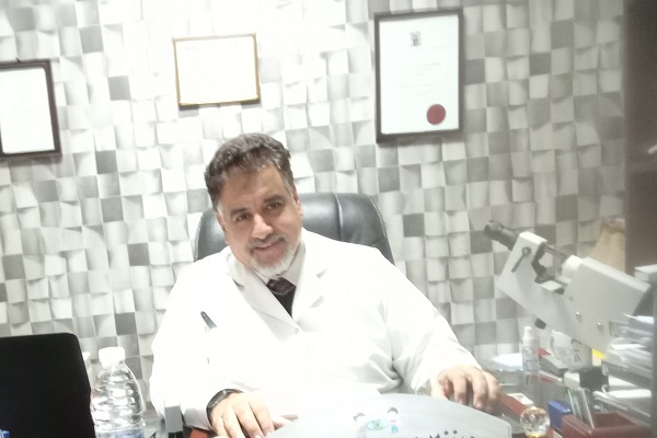 الدكتور أيمن محيي الدين الغنيمي