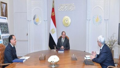 السيسي مع رئيس الوزراء ووزير التعليم العالي