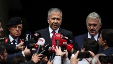 وزير الداخلية التركي علي يرلي كايا