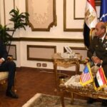 وزير الدفاع مع منسق الشرق الأوسط وشمال أفريقيا لمجلس الأمن القومي الأمريكي