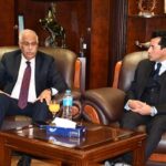 وزير الشباب والرياضة مع رئيس الاتحاد المصري لكرة القدم