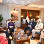 وزيرة الهجرة مع رئيس غرفة التجارة الكندية