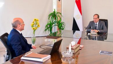 الرئيس السيسي مع وزير العدل