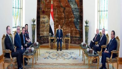 لقاء الرئيس مع وفد مجلس العموم البريطاني