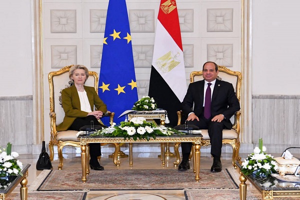 الرئيس السيسي مع رئيسة المفوضية الأوروبية