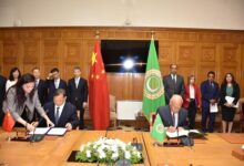 لقاء أبو الغيط مع رئيس مجموعة الصين للإعلام