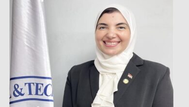 دكتورة رحاب عبد المنعم عميد صيدلة جامعة مصر