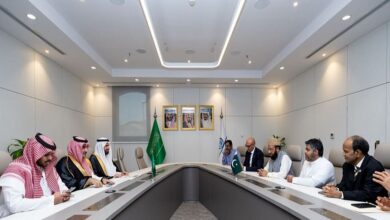 وزير الشؤون الدينية الباكستاني سردار محمد يوسف، يعقد اجتماعا مع وزير الحج السعودي توفيق بن فوزان