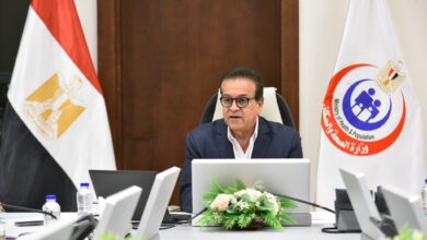 الدكتور خالد عبدالغفار وزير الصحة المصري
