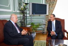 وزير الخارجية والهجرة يستقبل أمين سر اللجنة المركزية لحركة فتح الفلسطينية.