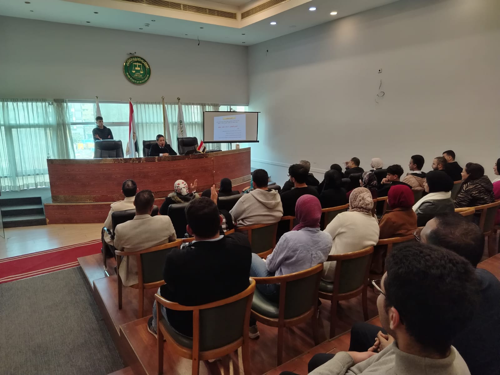 برنامج المحكمة العربية للتحكيم التدريبي لتعزيز الوعي الوطني لدى الشباب