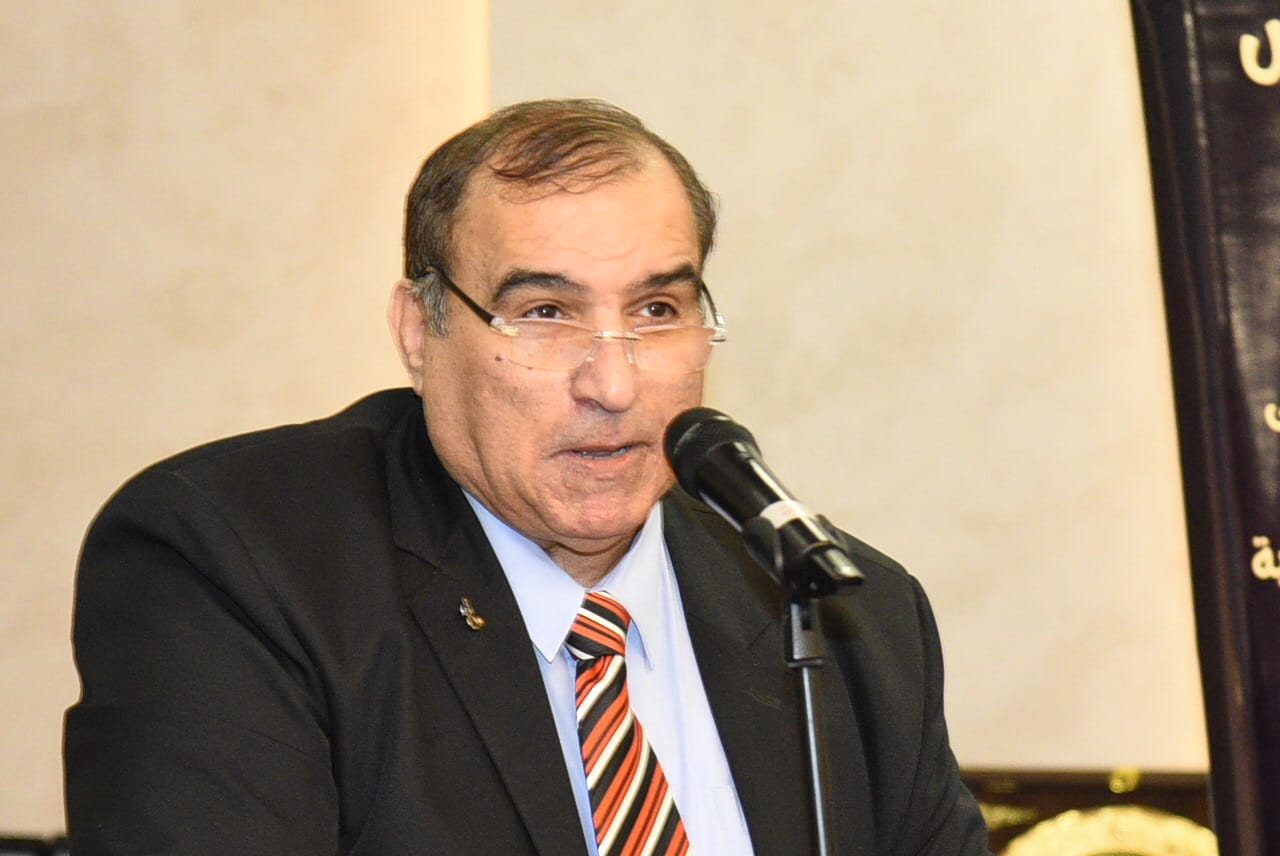 د . عادل رحومة رئيس منظمة الاتحاد العربى لتنمية المجتمعات العمرانية