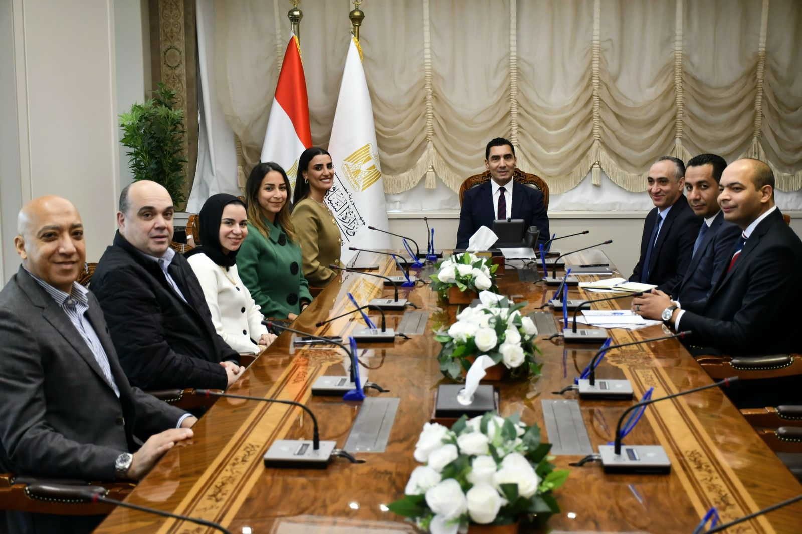 اجتماع وزير الرياضة مع اتحاد الاسكواش لدعم الاسكواش المصري والاستعداد للبطولات الدولية