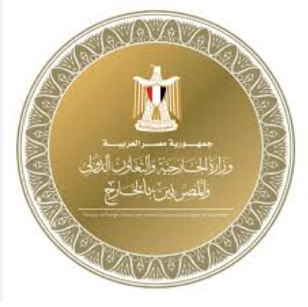 وزير الخارجية المصري يعلن وقوف القاهرة مع الخليج