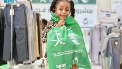 توزيع كسوة العيدعلى الأطفال في حضرموت