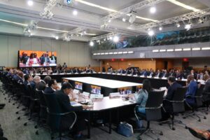 مشاركة وزير الخارجية المصري في اجتماع G24