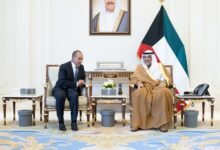 لقاء وزير الخارجية د. بدر عبد العاطي مع سمو ولي عهد الكويت الشيخ صباح خالد الصباح لتأكيد أن أمن الكويت والخليج هو امتداد للأمن القومي المصري.