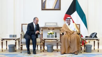 لقاء وزير الخارجية د. بدر عبد العاطي مع سمو ولي عهد الكويت الشيخ صباح خالد الصباح لتأكيد أن أمن الكويت والخليج هو امتداد للأمن القومي المصري.