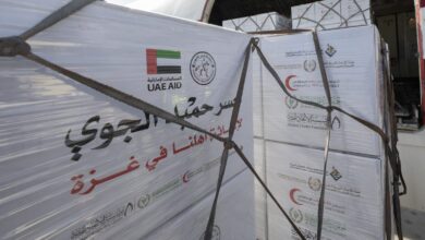 لقطات توضح وصول طائرة مساعدات إماراتية لغزة إلى مطار العريش وتفريغ 100 طن من المواد الغذائية والإغاثية ضمن الجسر الجوي المتواصل لدعم الأشقاء